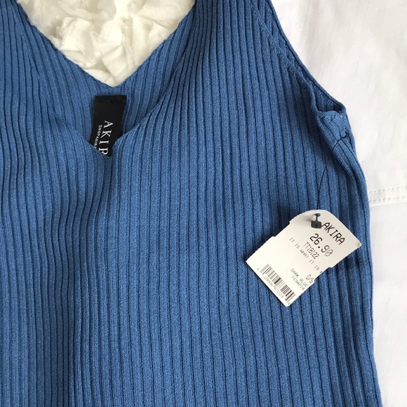 Akira Ribbed Tank - Picture 2 of 4